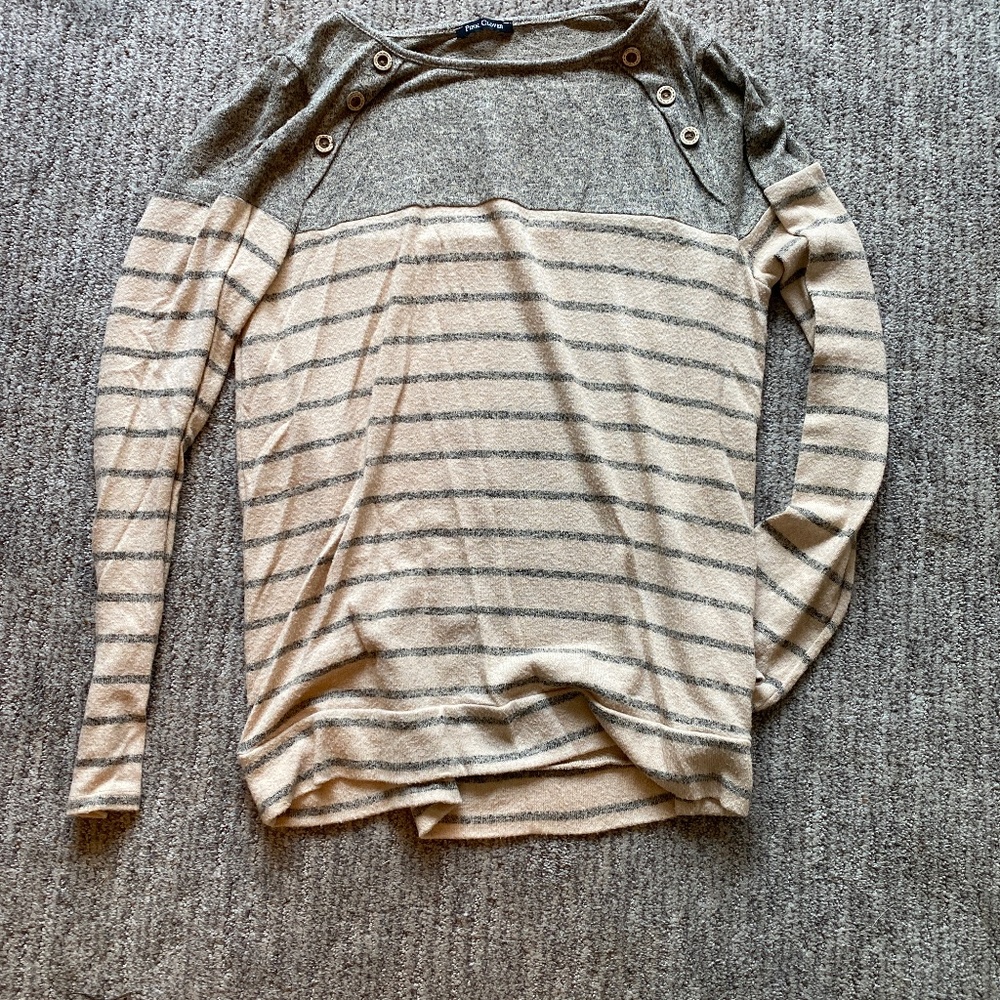 Tan & grey knit sweater
